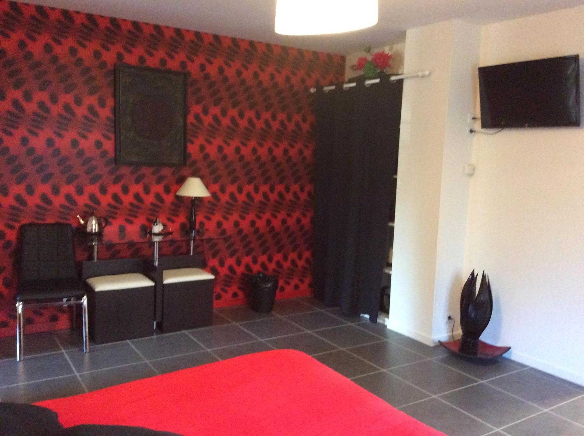 Bed and Breakfast L Entre Deux Champcey Zimmer foto